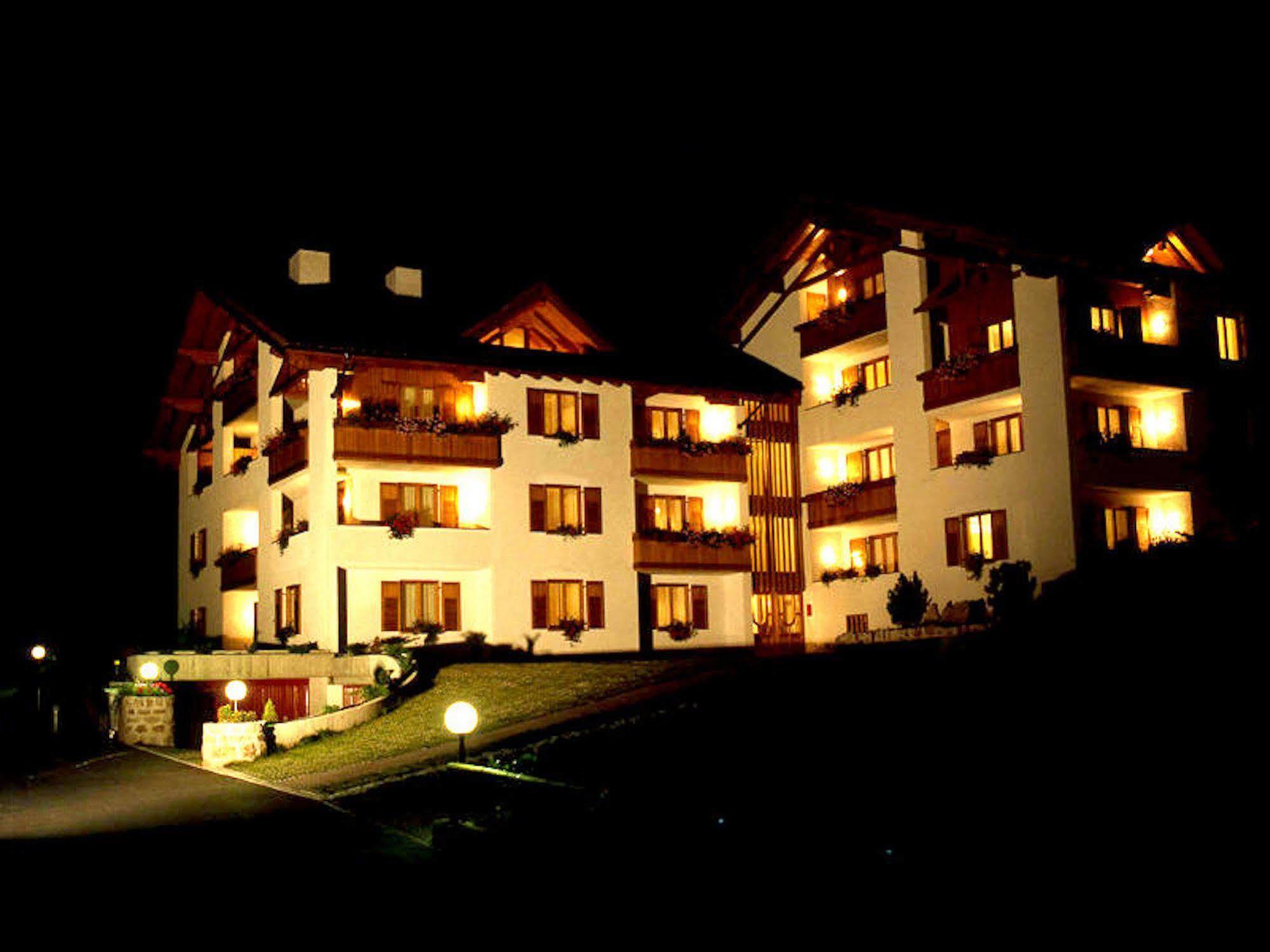 Residence Stefenine Molveno Exterior foto